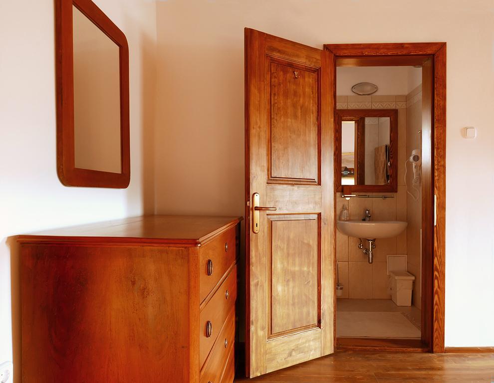 Uragya Vendeghaz Hotel Mád Стая снимка